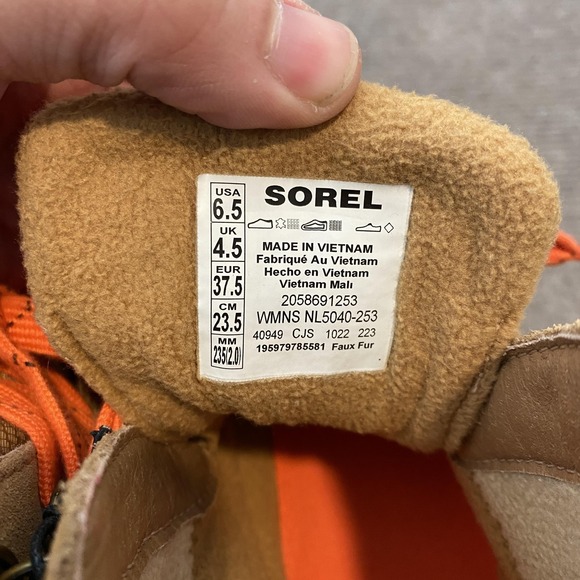 Sorel Kinetic Impact Boots Womens 6.5 Brown Waterproof Ankle Wedge NL5040-253 - Picture 8 of 9
